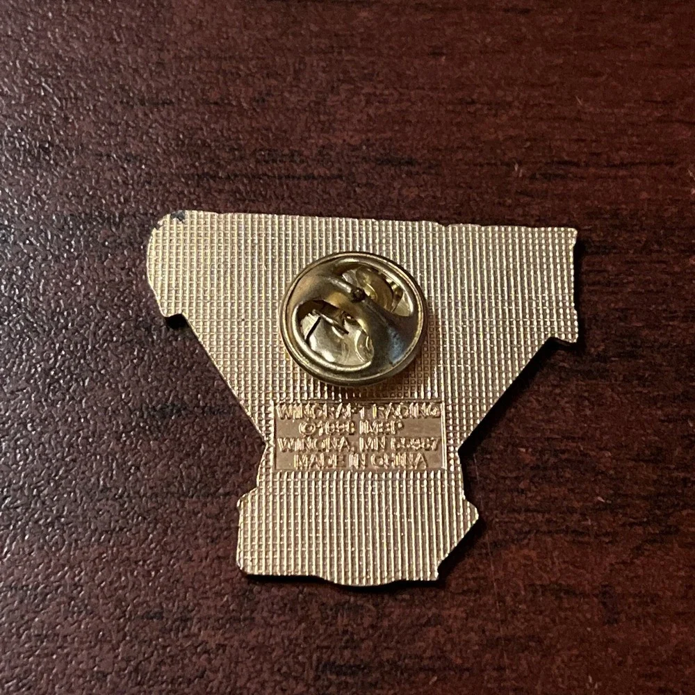 Vintage 1998 NASCAR‎ Brickyard 400 Lapel Pin
